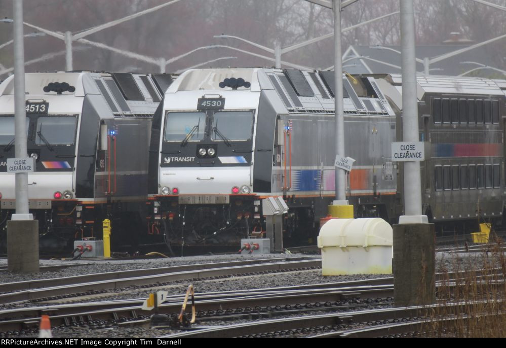 NJT 4513, 4530
